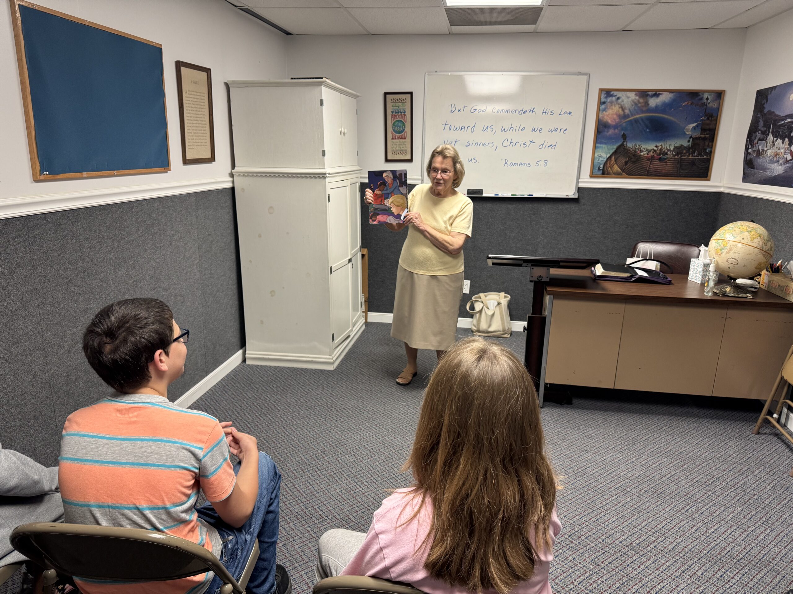Children's Sunday School Grades 4-6 studying the Bible